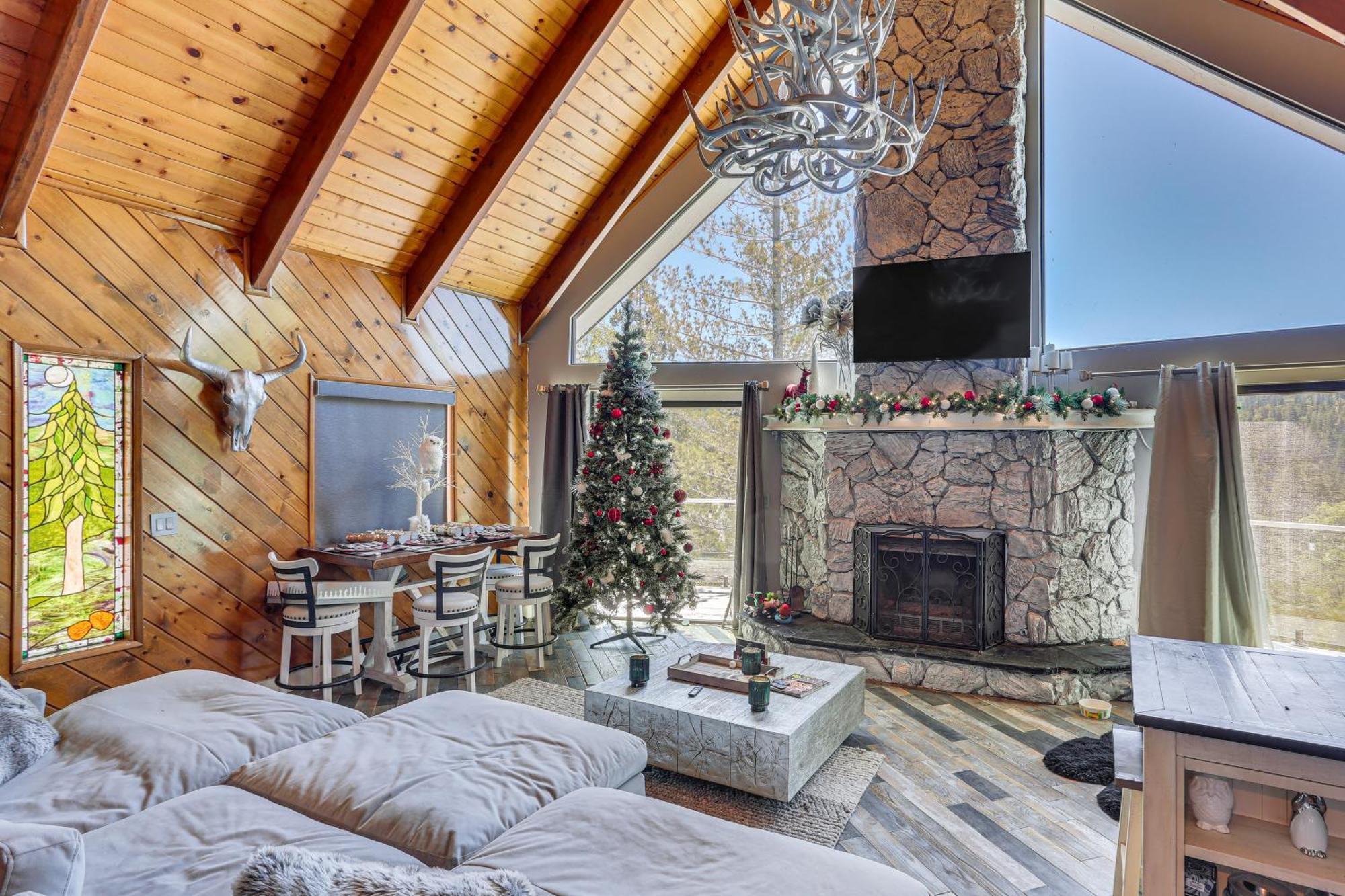 Lake Arrowhead Cabin With Hot Tub And Mountain Views! Экстерьер фото